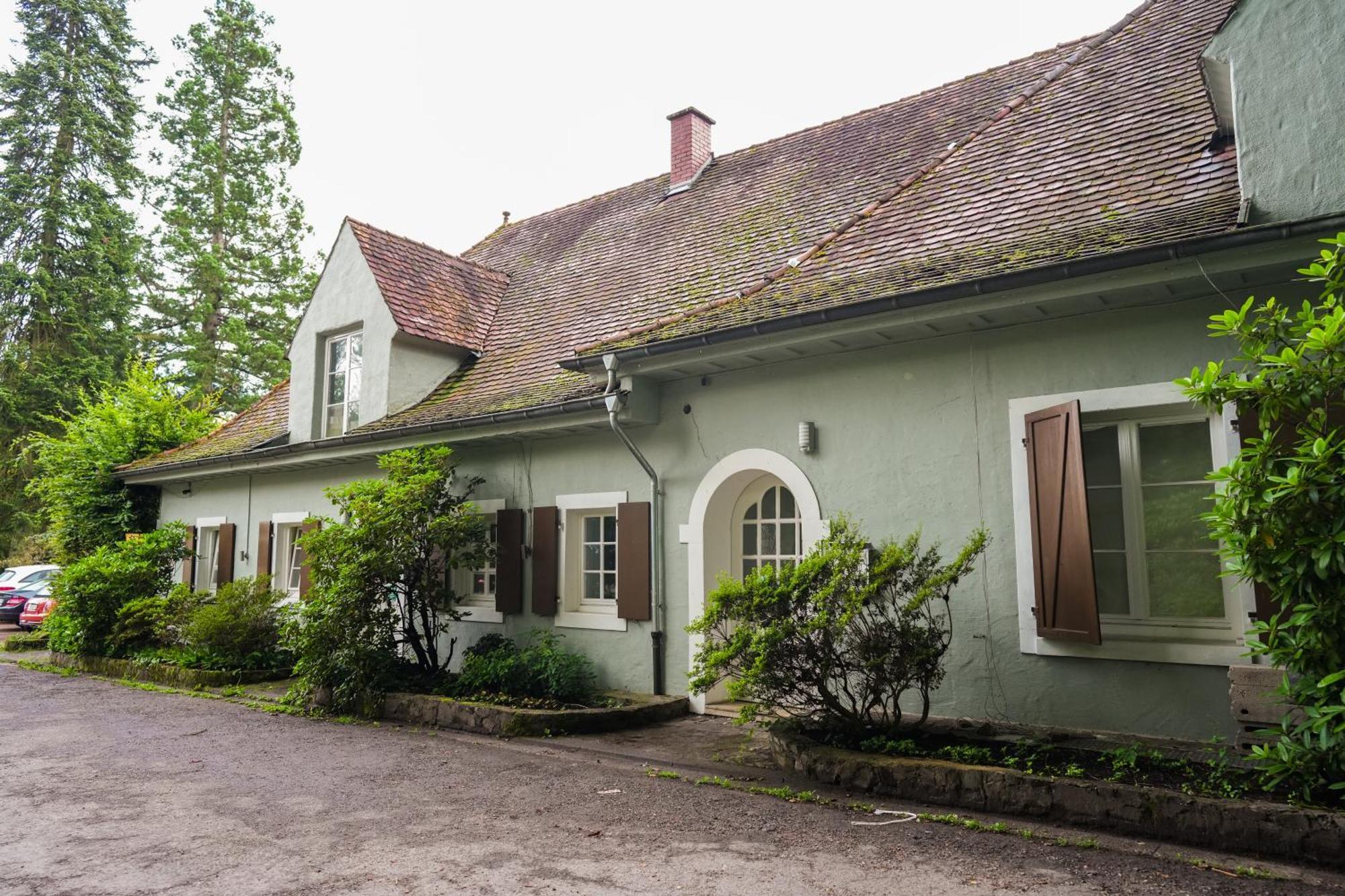 Hotel Und Restaurant Halbinsel Blieskastel Exterior foto